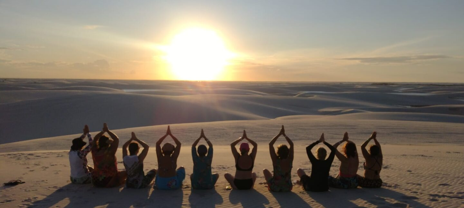 por-do-sol-nos-lencois-maranhenses-com-zil-guia-de-turismo